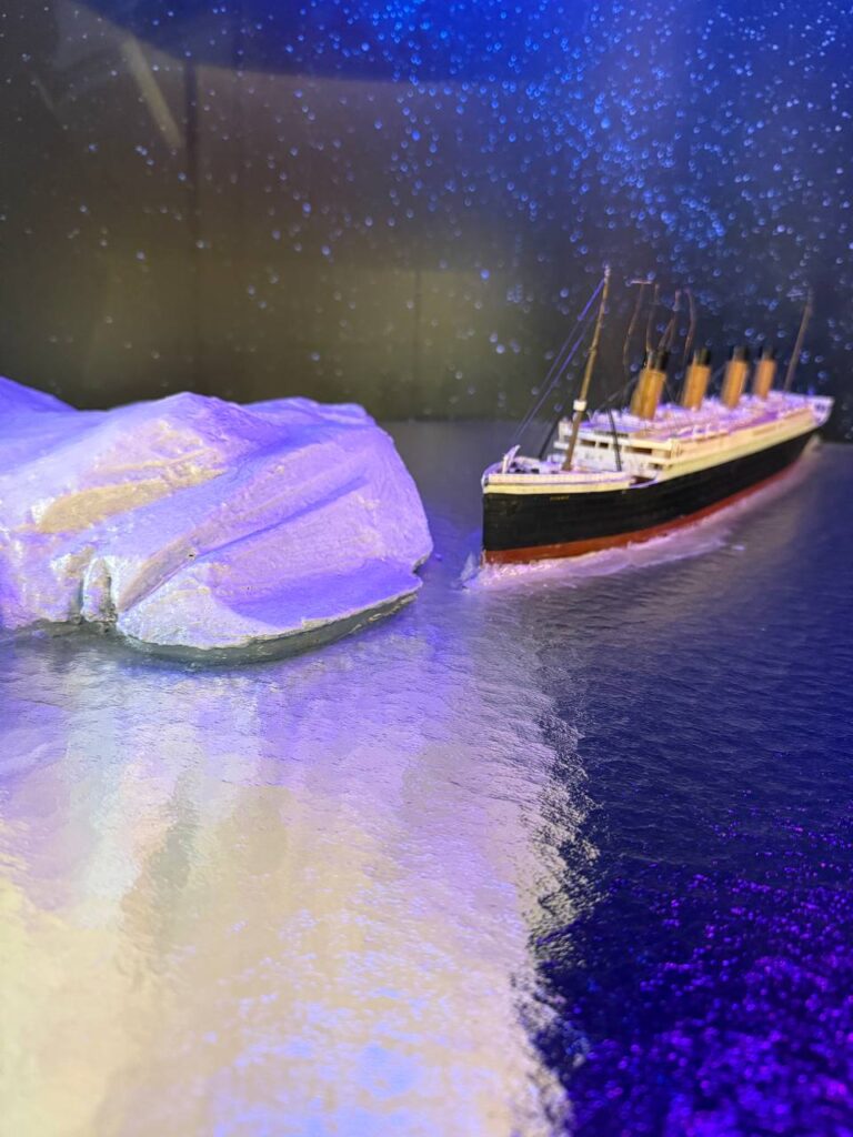 iceberg tour